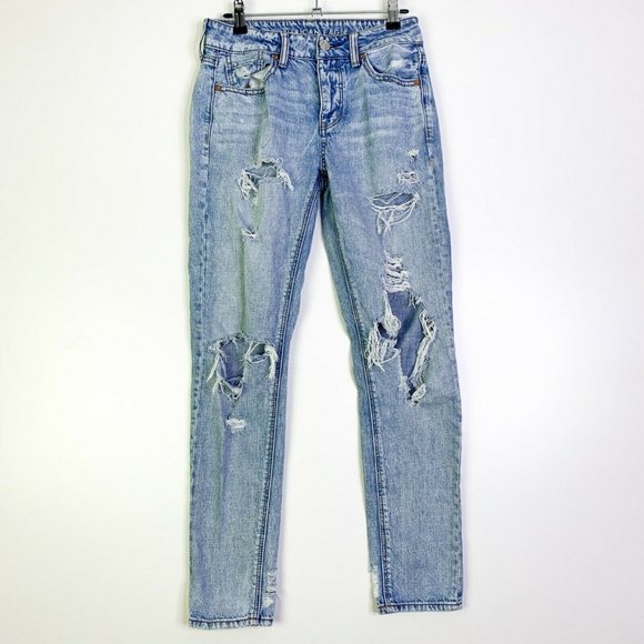 American Eagle Outfitters Denim - American Eagle‎ Tomgirl Distressed Denim Jeans Sz 0